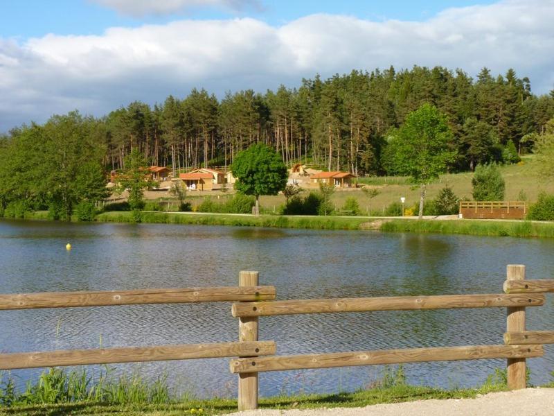 Les Chalets Du Haut-Forez Usson-en-Forez Luaran gambar