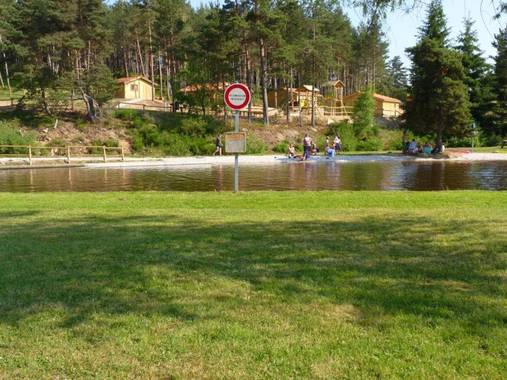 Les Chalets Du Haut-Forez Usson-en-Forez Luaran gambar